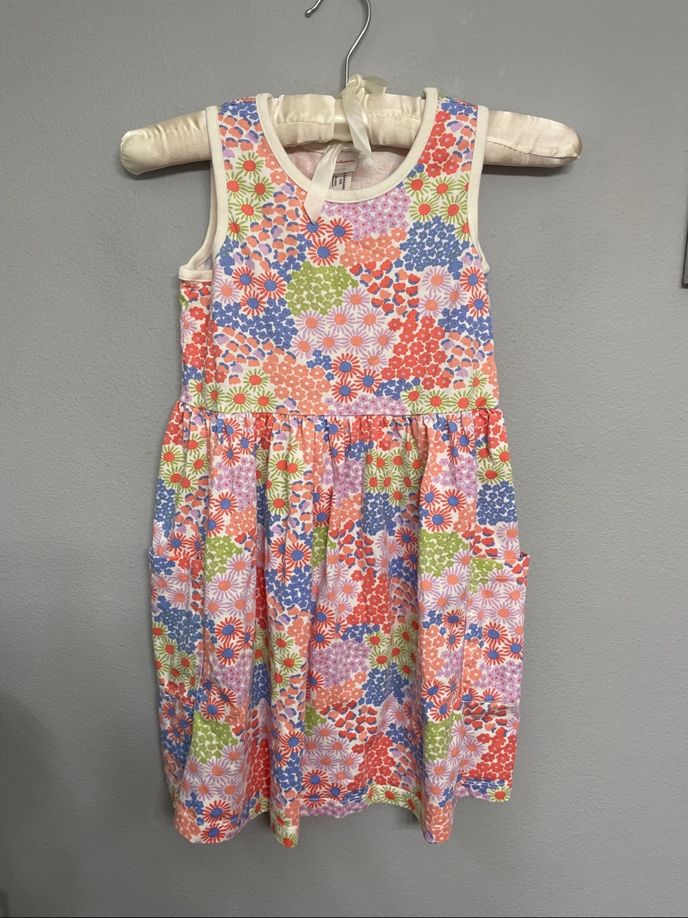 NWOT Hanna Andersson Play Dress  Vivid Sea Blooms size 130/8